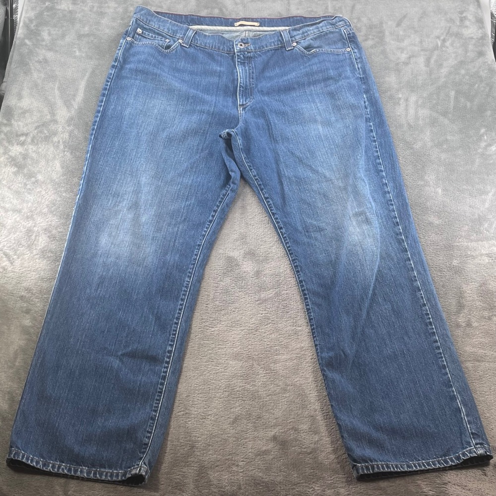 LL Bean Natural Fit Jeans Mens 42x34 Blue Denim Straight Leg 298658 Medium Wash